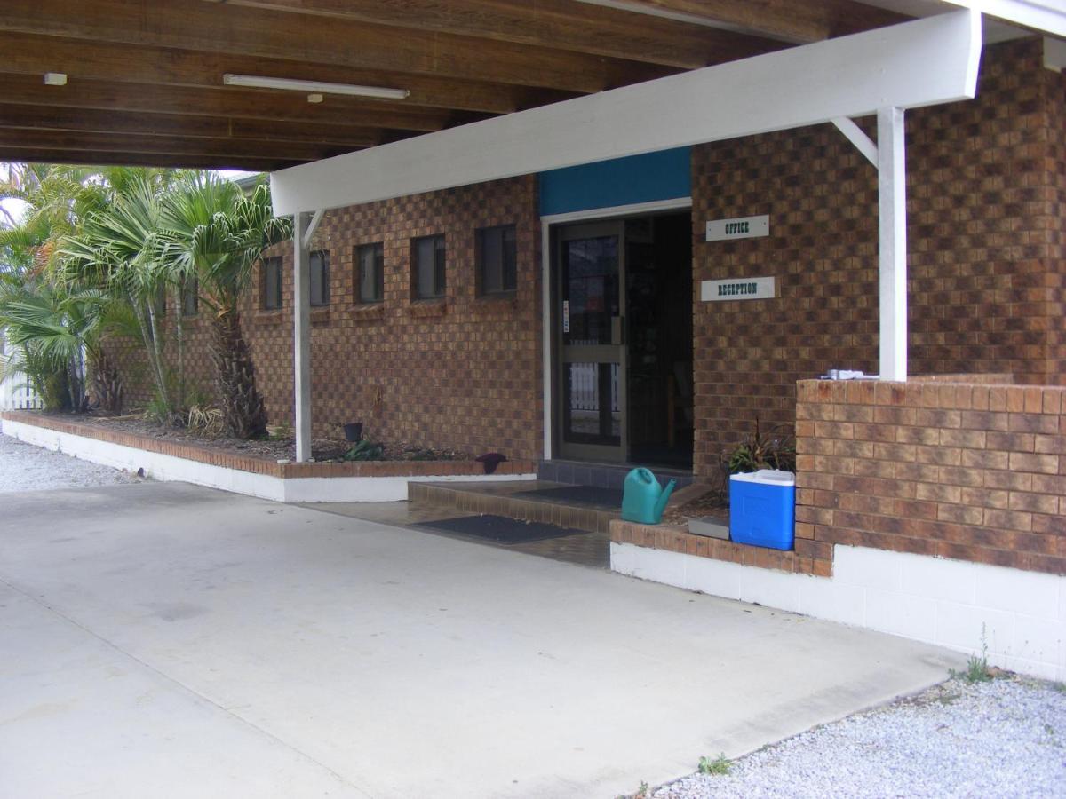 Bororen Koorawatha Homestead Motel מראה חיצוני תמונה