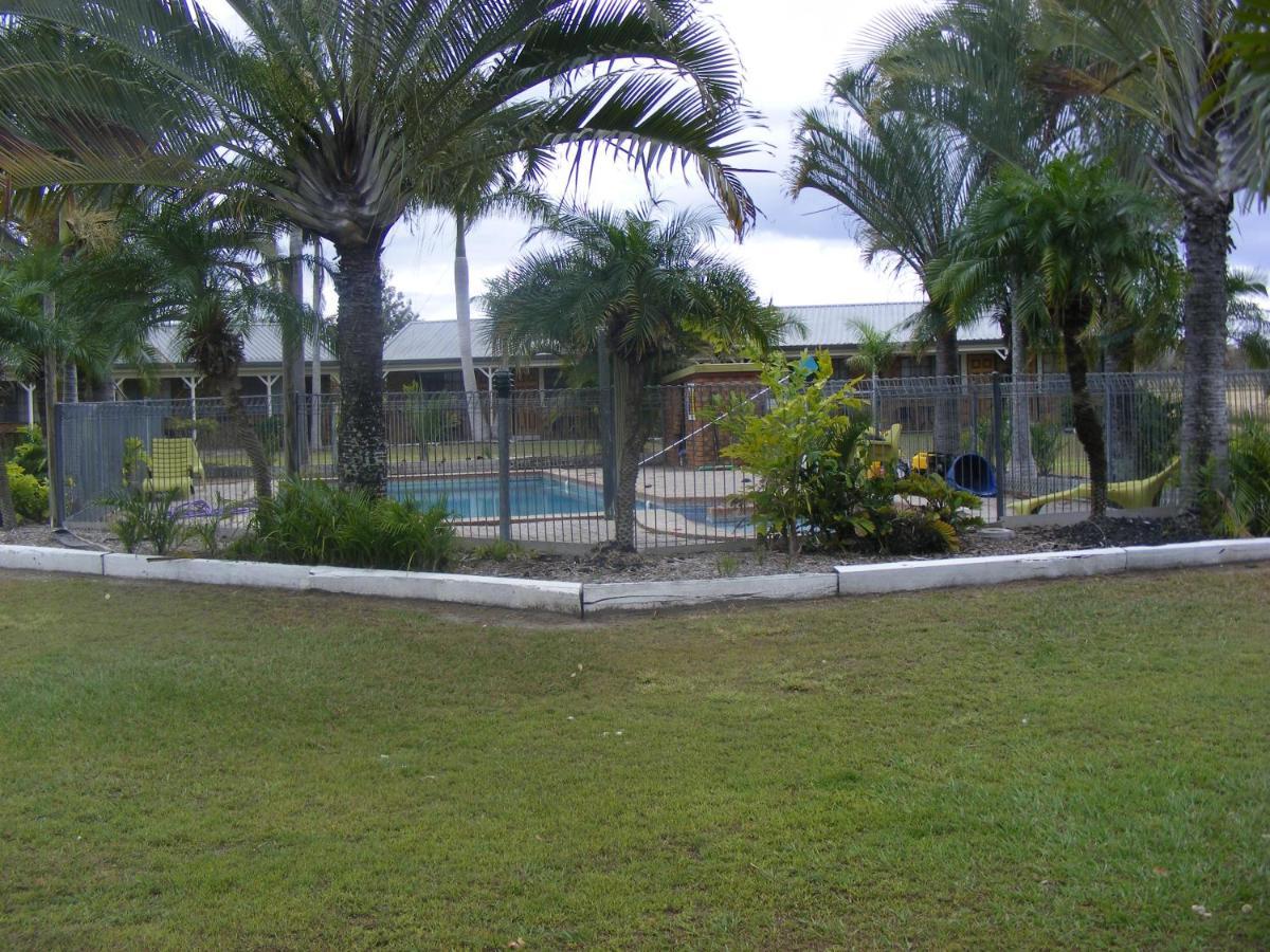 Bororen Koorawatha Homestead Motel מראה חיצוני תמונה