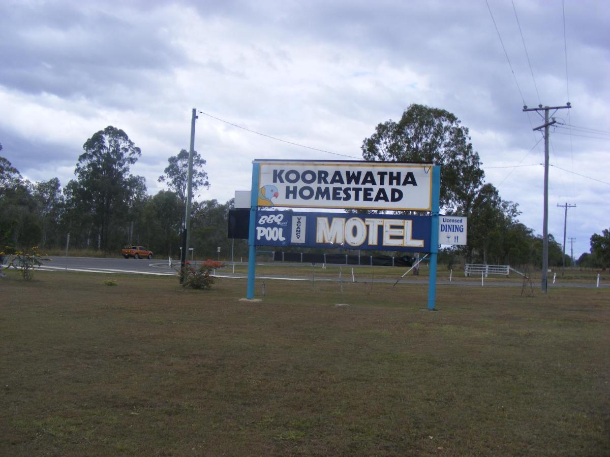 Bororen Koorawatha Homestead Motel מראה חיצוני תמונה