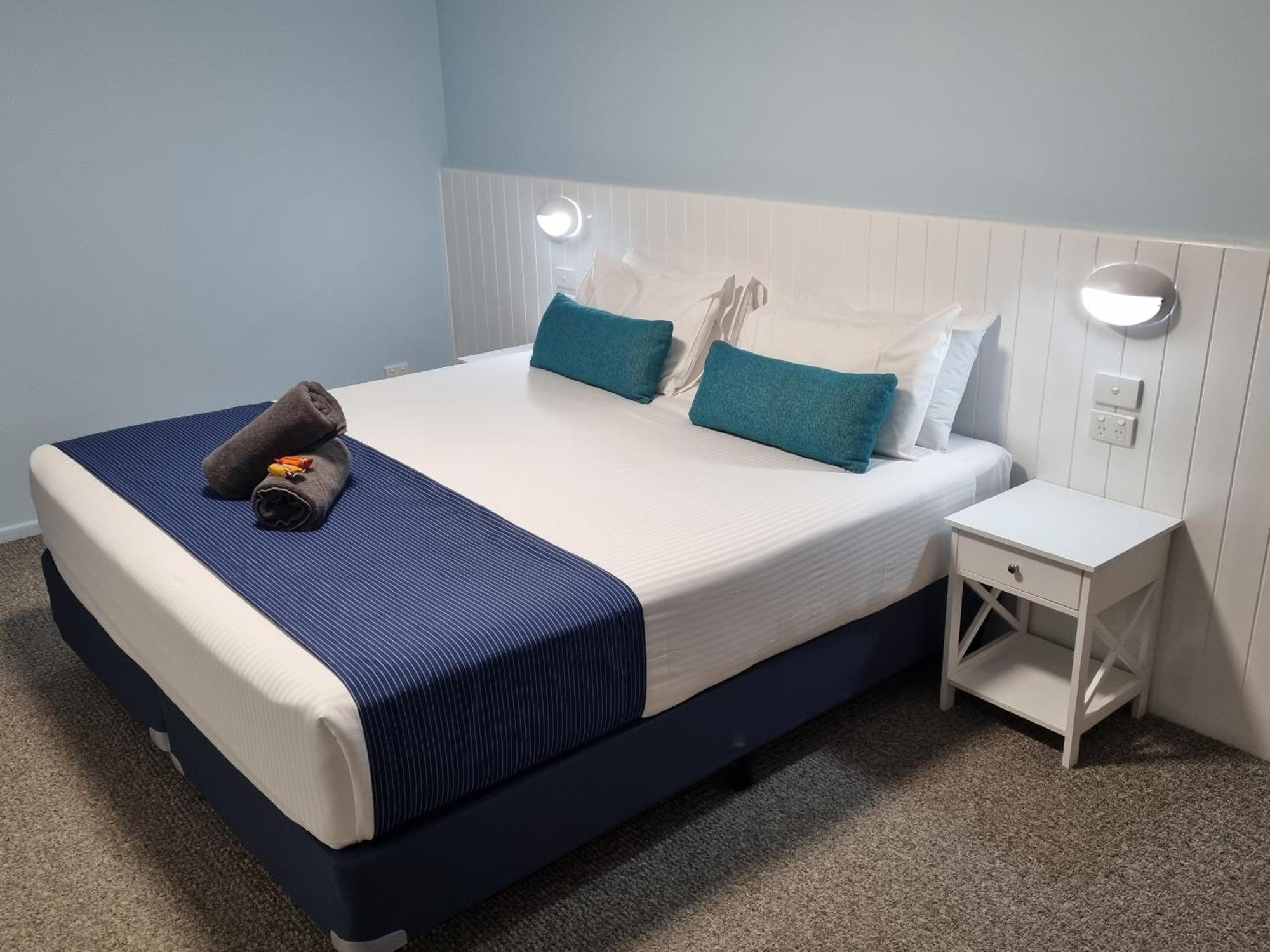 Bororen Koorawatha Homestead Motel מראה חיצוני תמונה