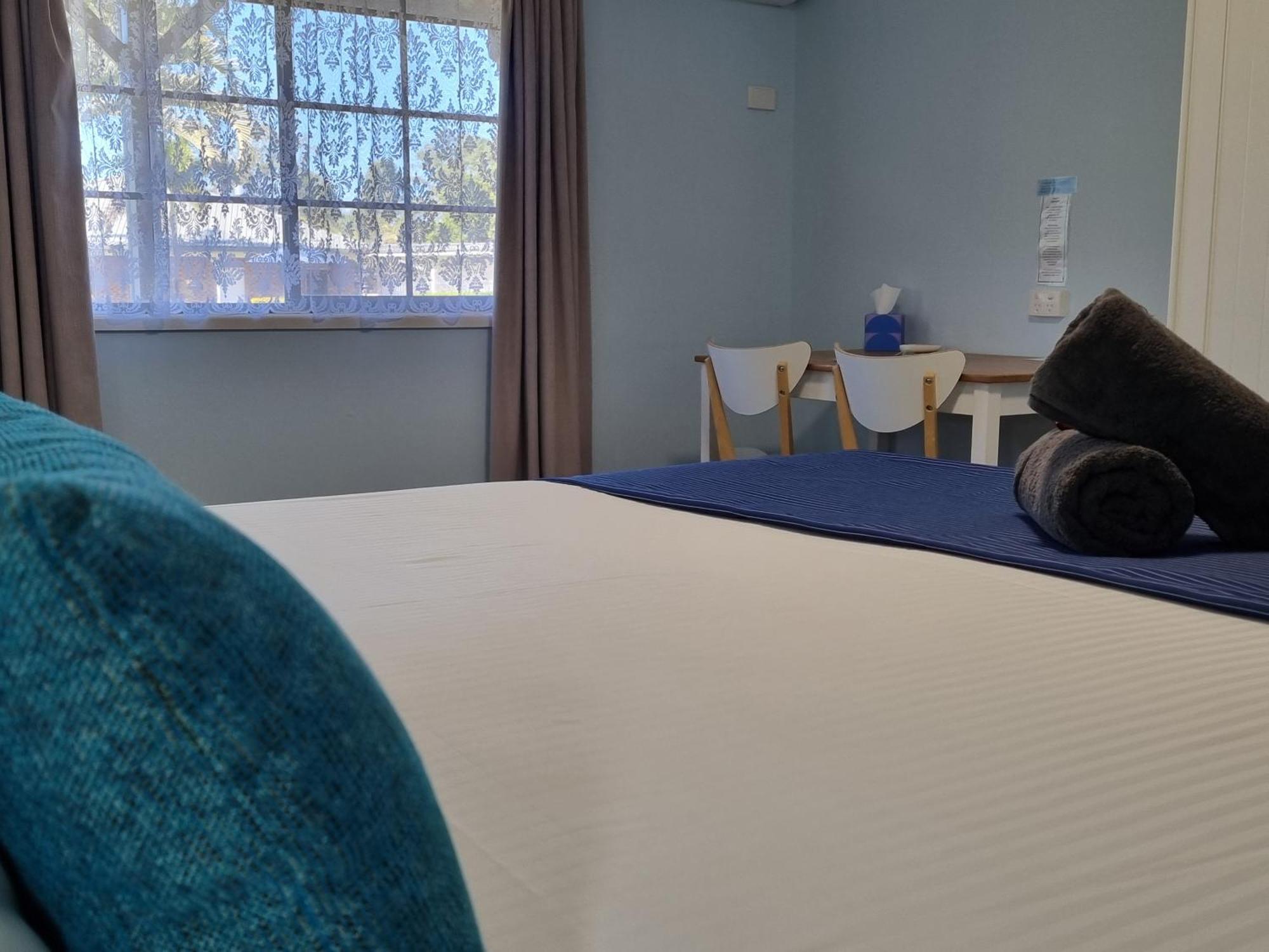 Bororen Koorawatha Homestead Motel מראה חיצוני תמונה